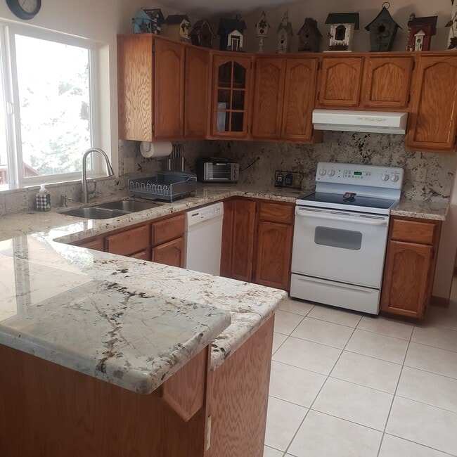 Building Photo - 70 Red Fox Ln