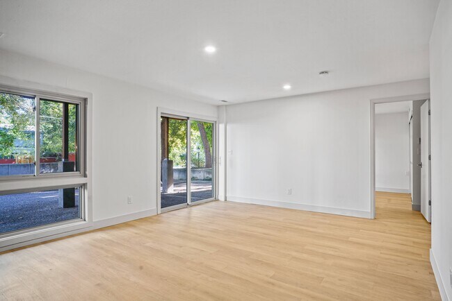 Floorplan - 815 Dewey Ave