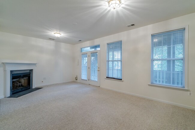 Building Photo - Sun-Filled And Spacious 3 Bedroom 2.5 Bath...