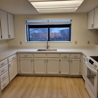 Building Photo - 931 Estudillo St