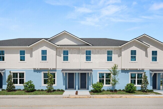 Building Photo - 438 Goodall Ave