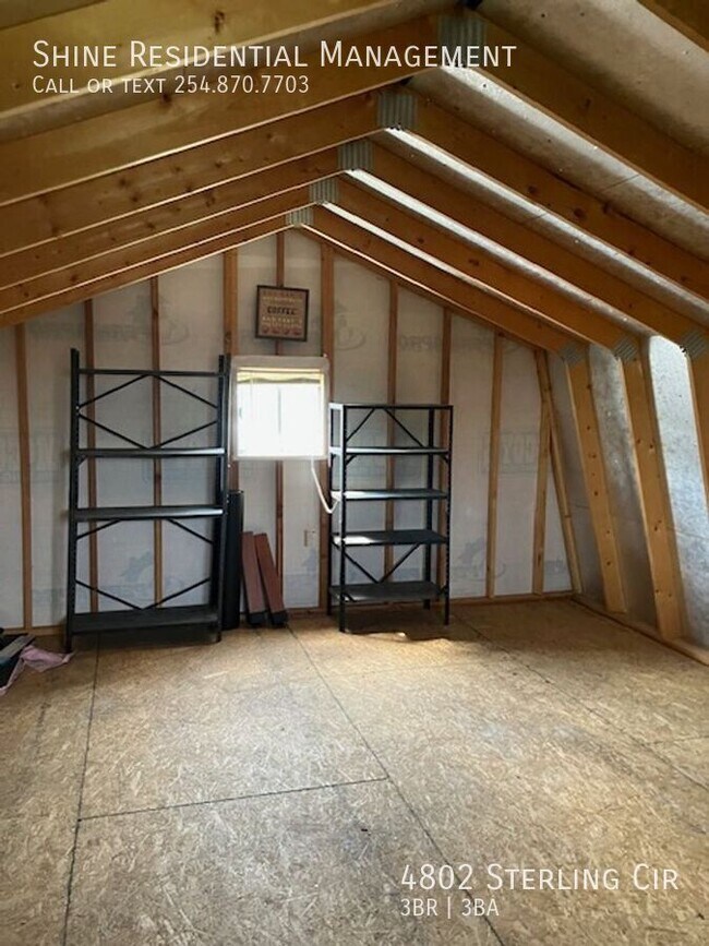 Building Photo - 4802 Sterling Cir
