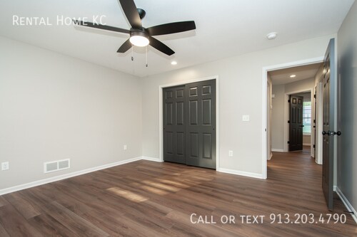 Building Photo - 7620 S Robinson- COPY