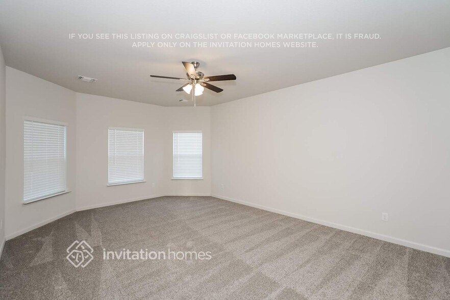 Building Photo - 10032 Pilot Pl