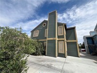 Building Photo - 909 Snug Harbor St