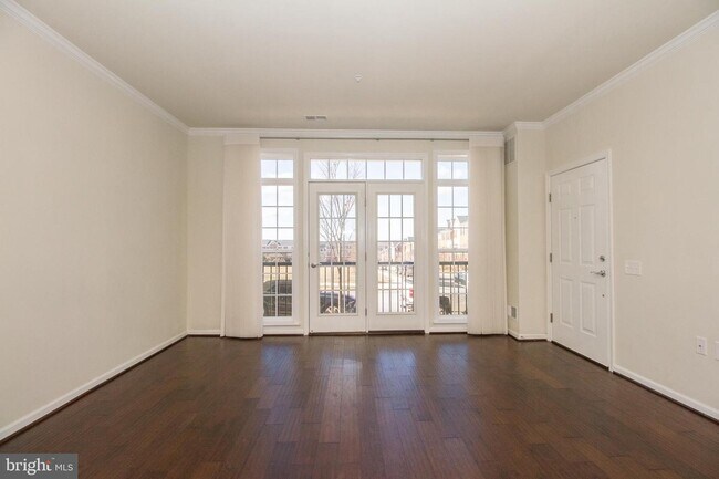 Building Photo - 20610 Maitland Terrace