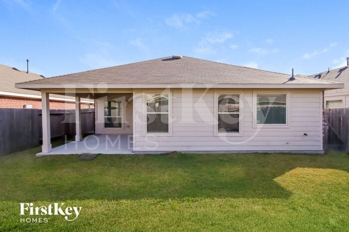 Building Photo - 21711 Barred Owl Dr