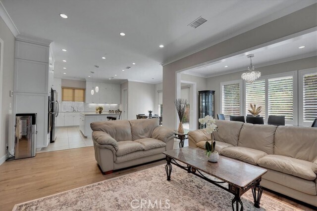 Building Photo - 54 Stetson