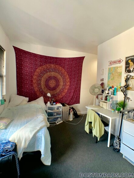 Building Photo - 774 Columbus Ave