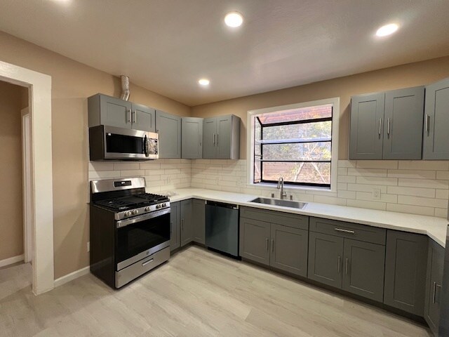 Building Photo - 2065 Alameda Ave