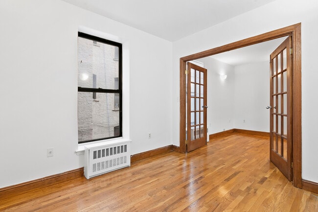 Building Photo - 471 Vanderbilt Ave