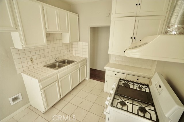 Building Photo - 1336 Elm St