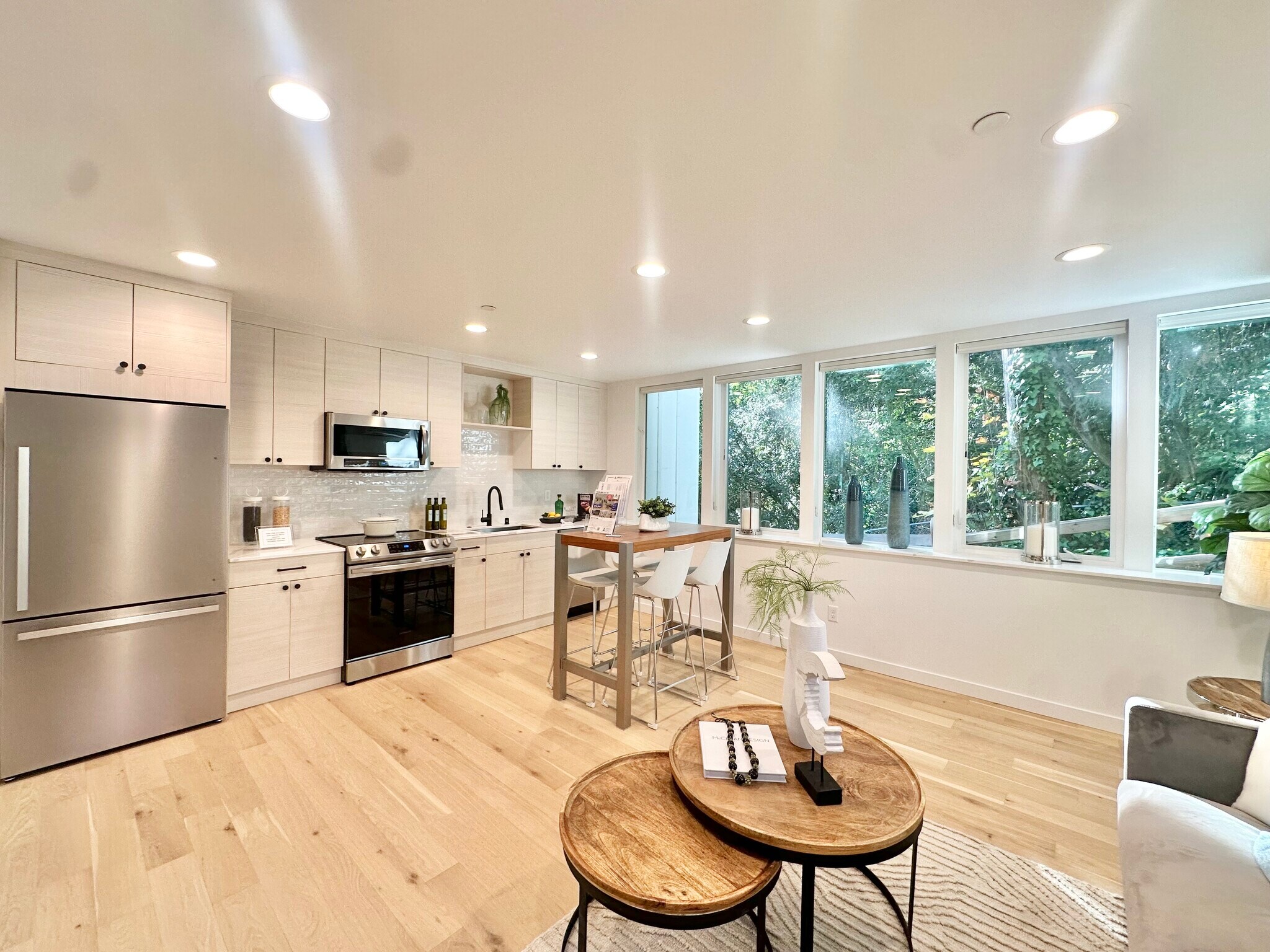 Building Photo - 12013 36th Ave NE