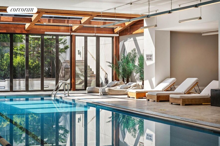 Building Photo - 429 Kent Ave