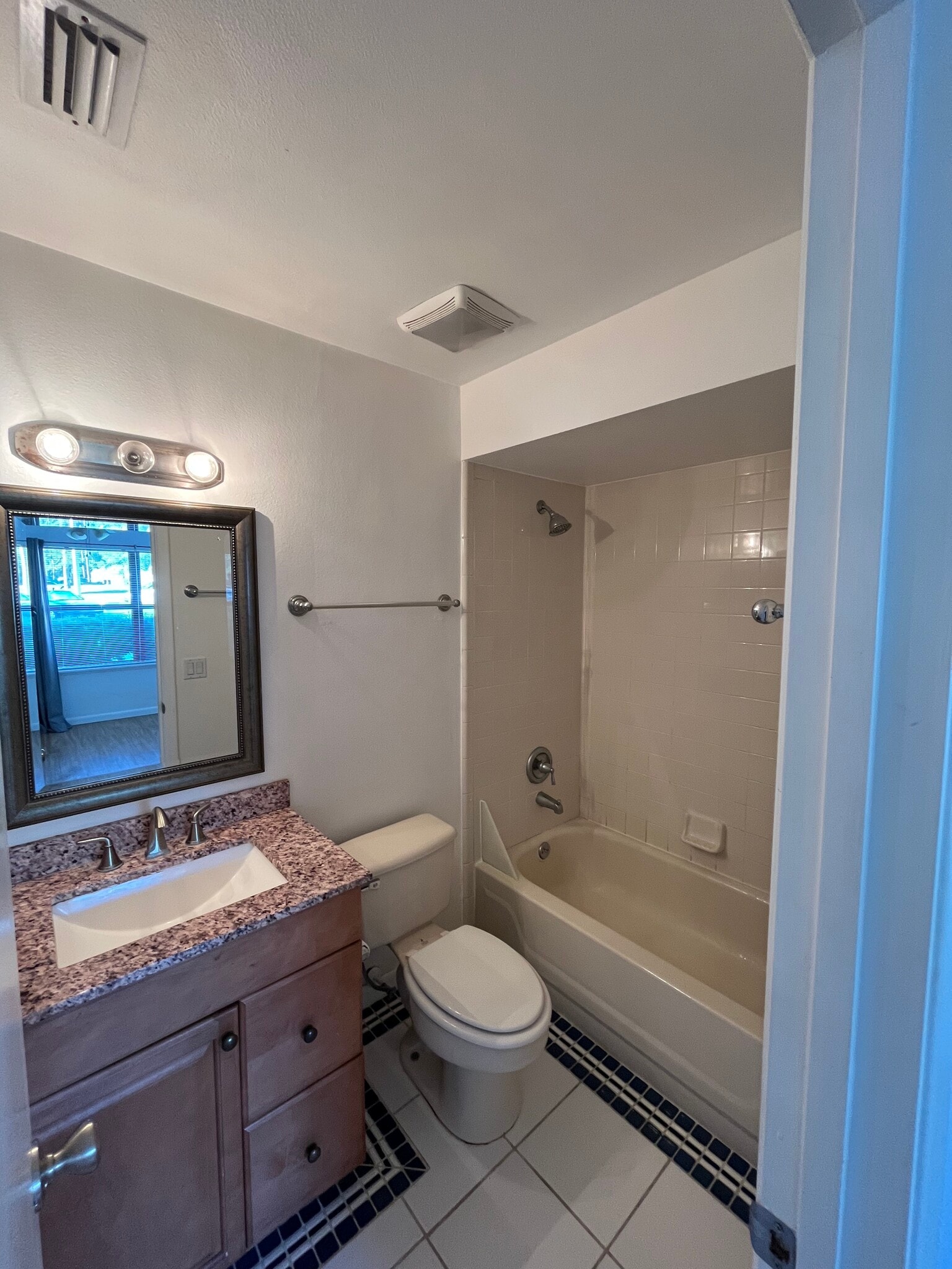Master Bathroom - 3323 Vishaal Dr