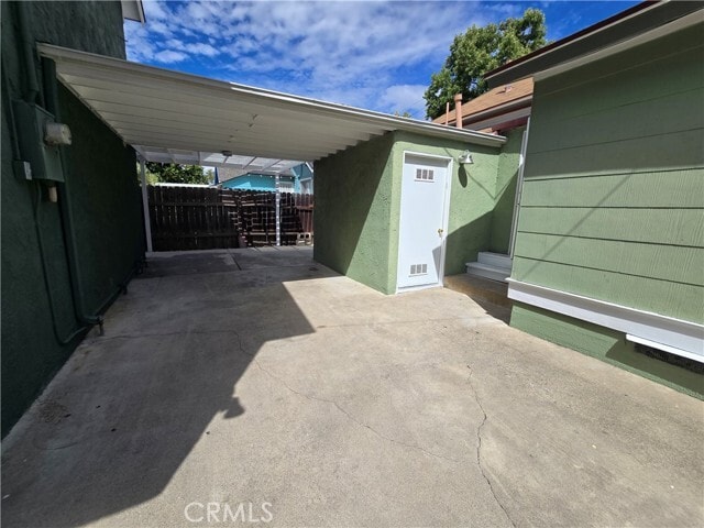 Building Photo - 342 N Shaffer St