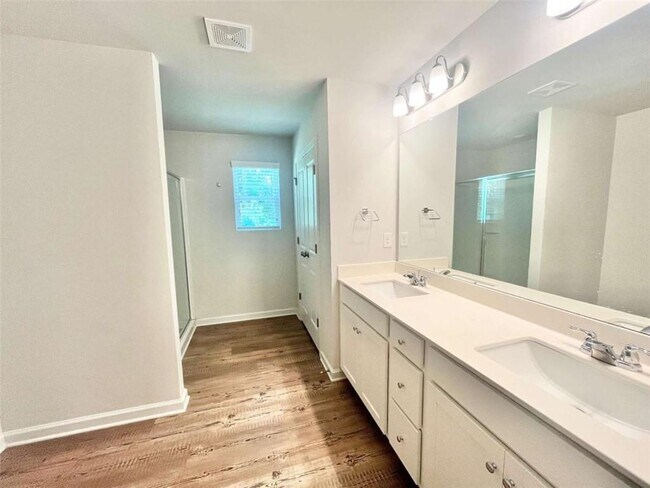Building Photo - 5129 Sidney Sq Dr
