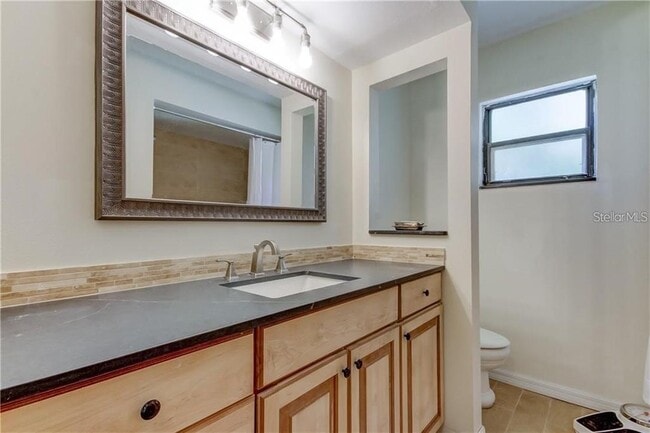 Building Photo - 9030 Bullrush Ct