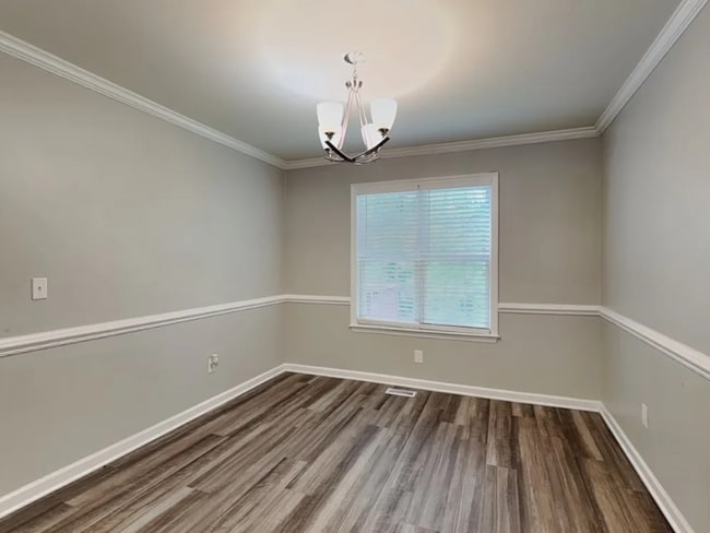Building Photo - 6333 Willowdell Dr