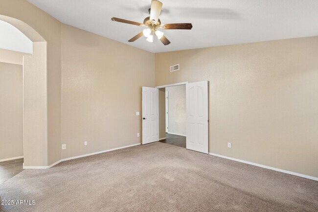Building Photo - 7936 W Taro Ln