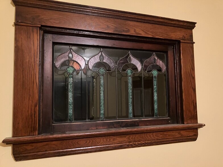 stained glass living room - 1567 Woodward Ave