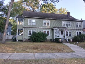 Building Photo - 127-129-129 Olmsted Dr