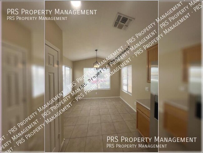 Building Photo - 1737 E Palo Verde St