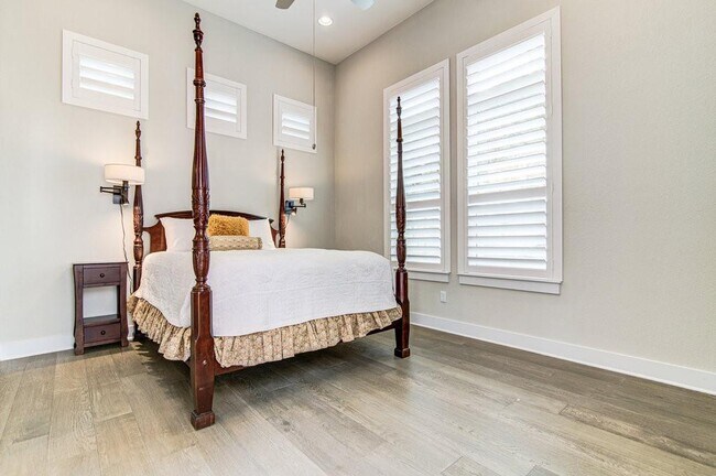 Building Photo - 107 Cascading Water Pl