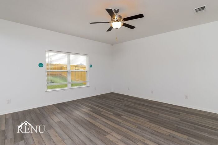 Building Photo - 3026 Jackson Smt