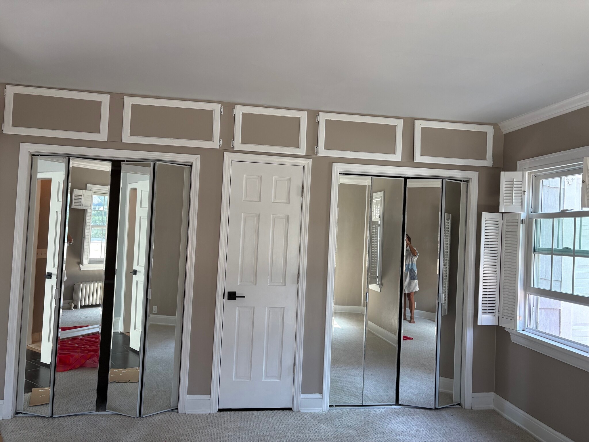 Primary Bedroom - 2219 E Marion St