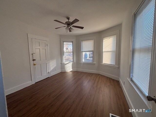 Building Photo - 95 Wilson St