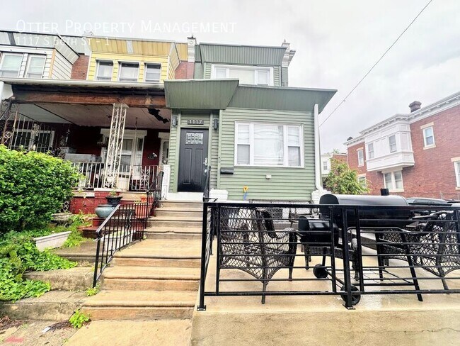 Building Photo - 1117 S 56th St