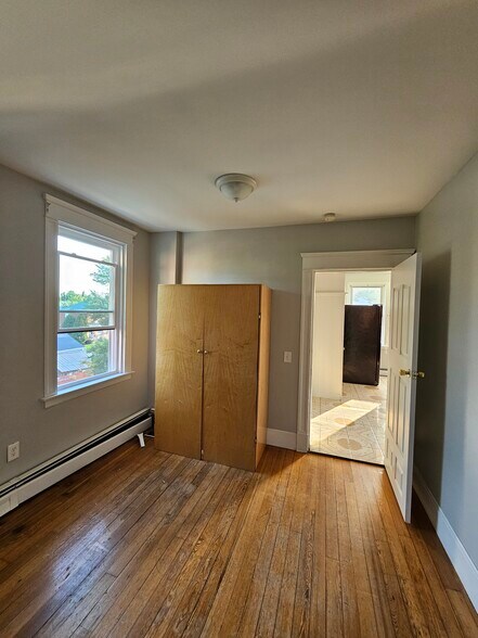 Building Photo - 91 Berkshire St