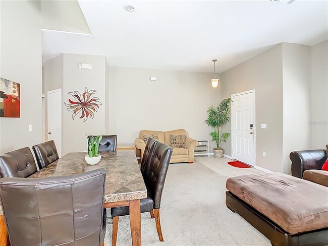 Building Photo - 334 Cadiz Loop