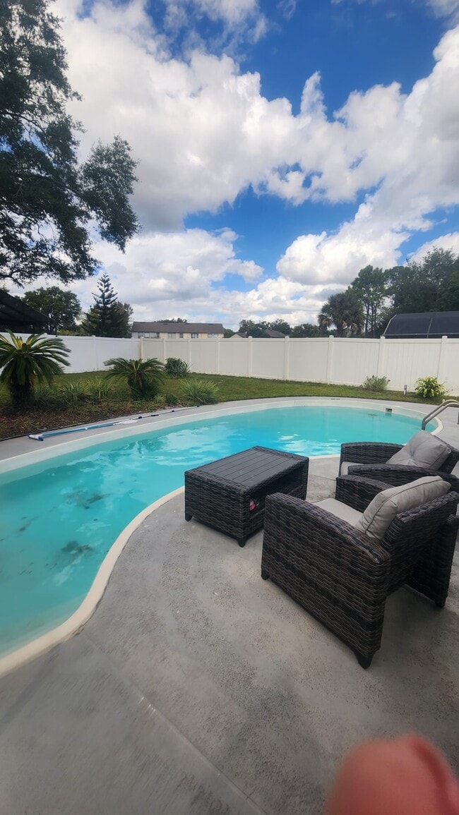 Building Photo - 2905 Autumnwood Trail