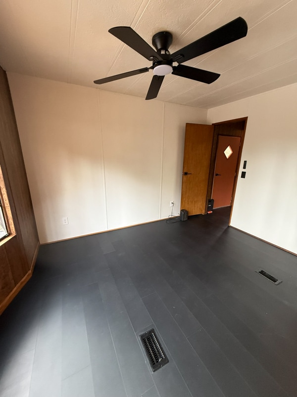 Building Photo - 1331 Oak Grove Rd