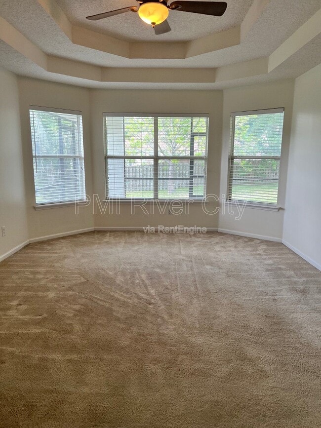 Building Photo - 2480 Ridge Will Dr