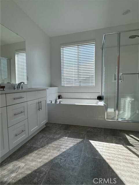 Building Photo - 16273 Castello Ln