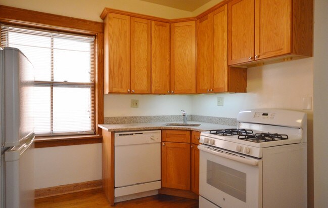 Floorplan - 3810 N. Greenview