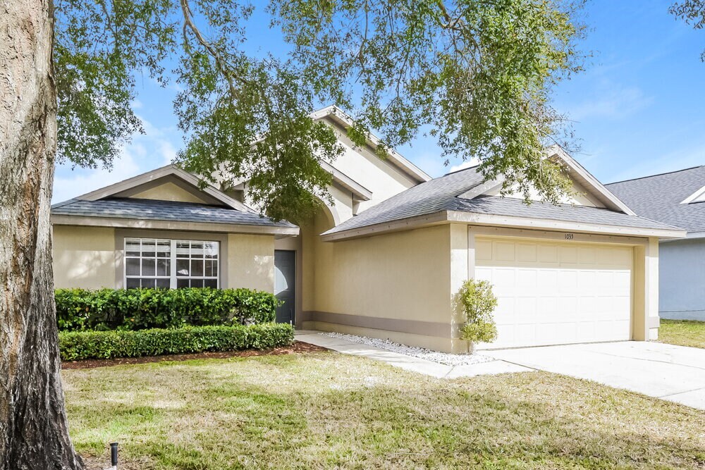 Building Photo - 1035 Pine St