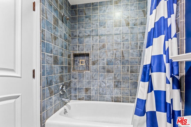 Building Photo - 4183 Commonwealth Ave