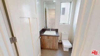 Building Photo - 1715 Armacost Ave