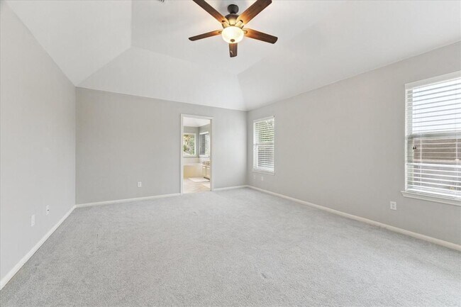 Building Photo - 3319 Harbrook Dr