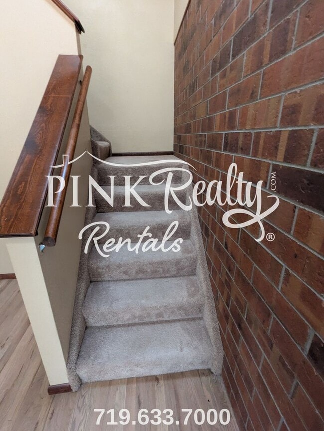 Building Photo - 18170 Forest View Rd