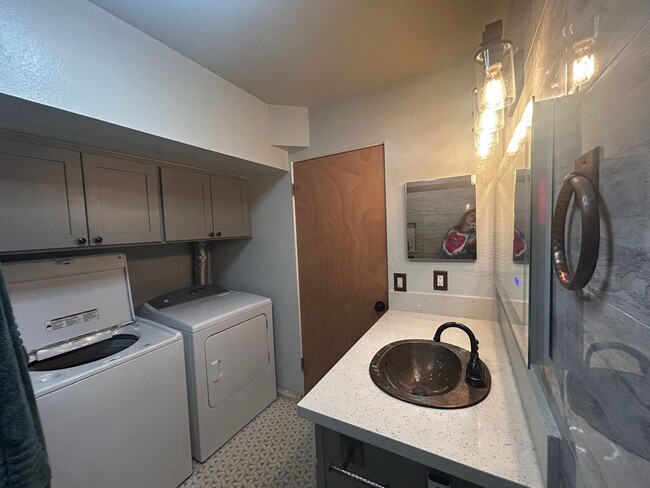 Building Photo - 47-742 Hui Kelu Street  unit 5