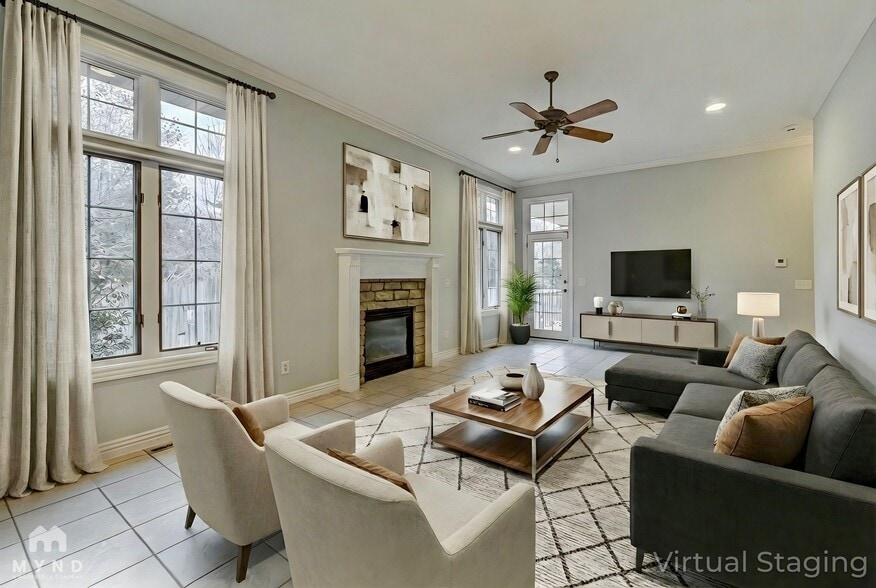 Building Photo - 3253 S Kickapoo Ave