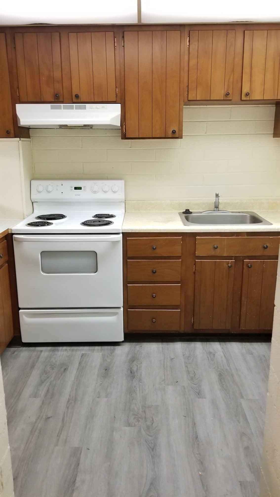 Building Photo - 2772 University Ave