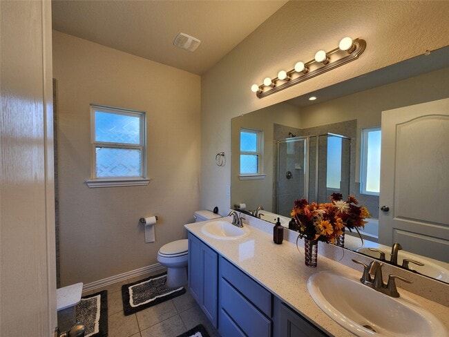 Building Photo - 12708 S Shore Dr