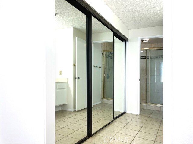 Building Photo - 2563 Plaza del Amo