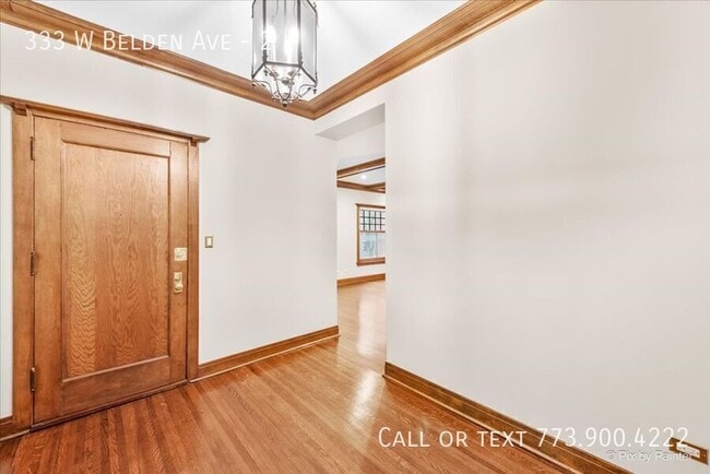Building Photo - 333 W Belden Ave